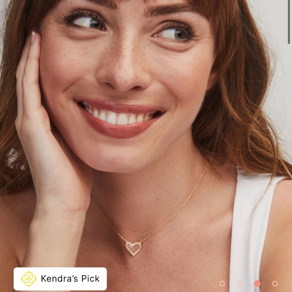 Kendra Scott Heart Necklace in Rose Quartz - Picture 3 of 3